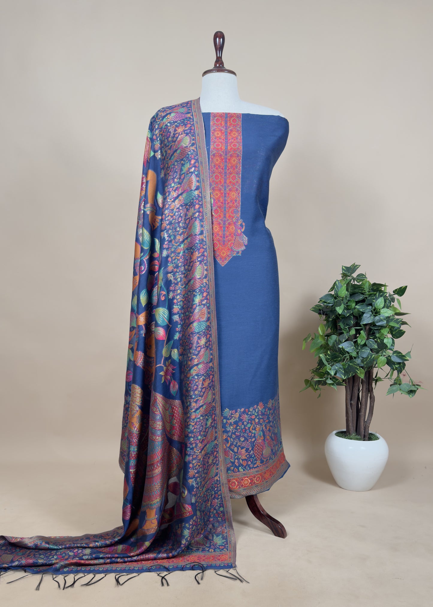 buy premium kani silk suit online