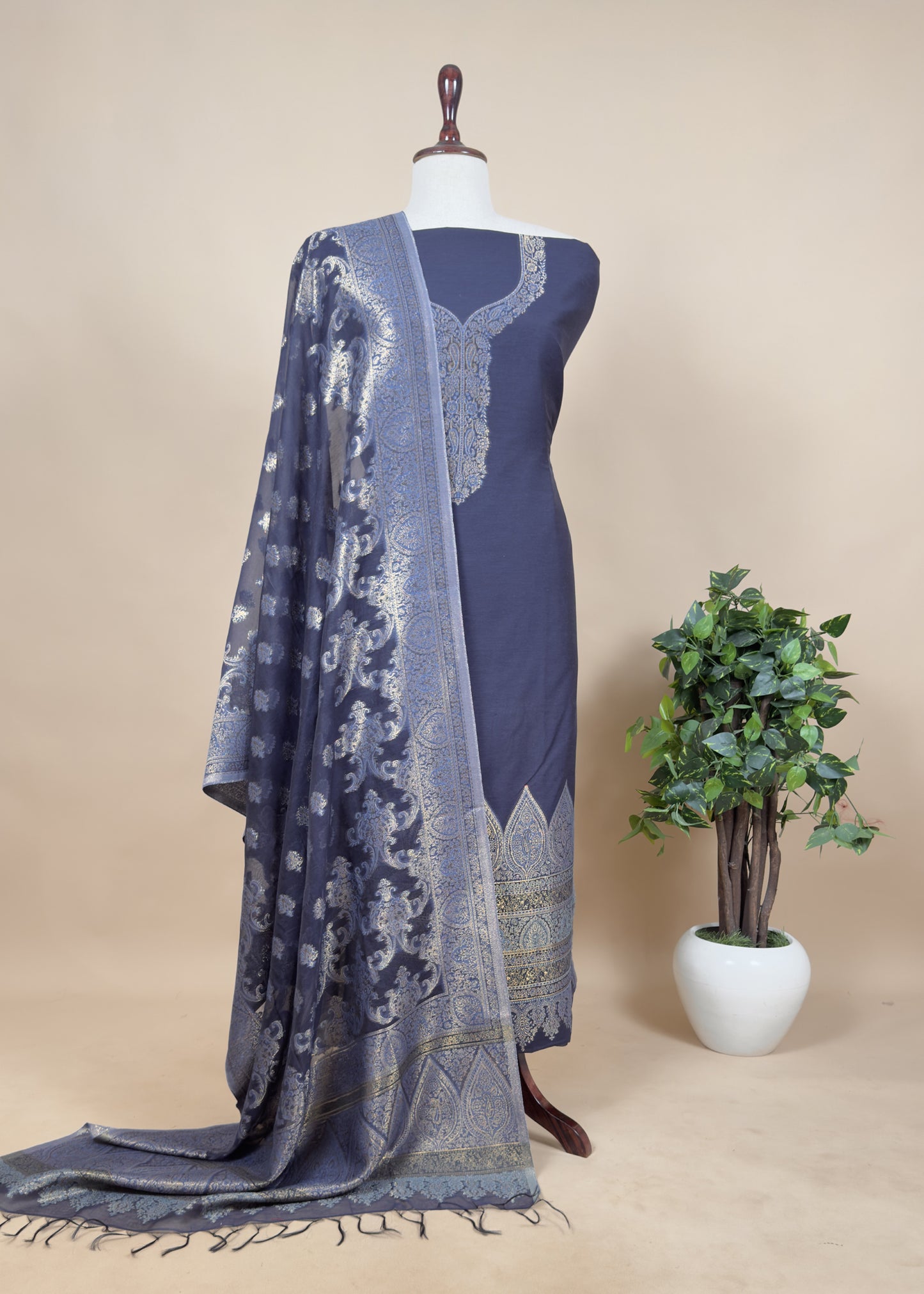 buy premium kani silk suit online