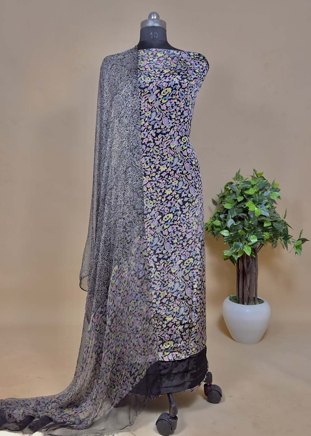 Buy crepe suit online at best price