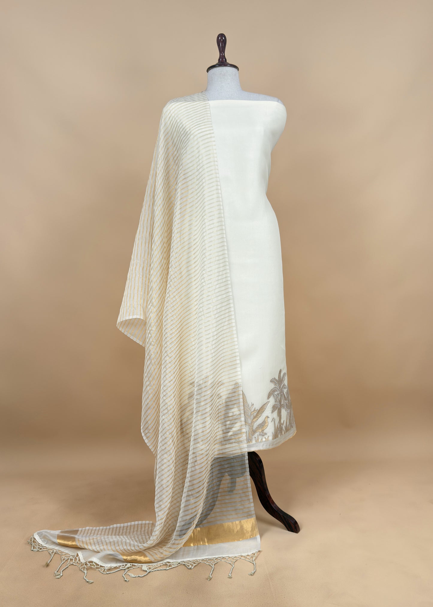 Kalasheel Luxe Black Kora Silk Kurta With Tissue Silk Dupatta With Tissue Appliqué Work