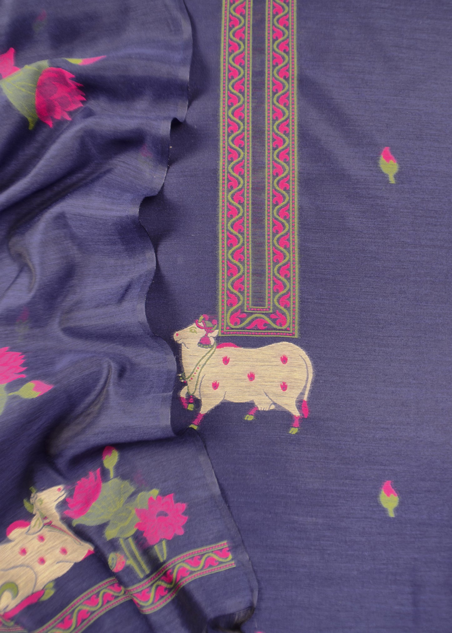 jamdani weaved suit for gifting mom