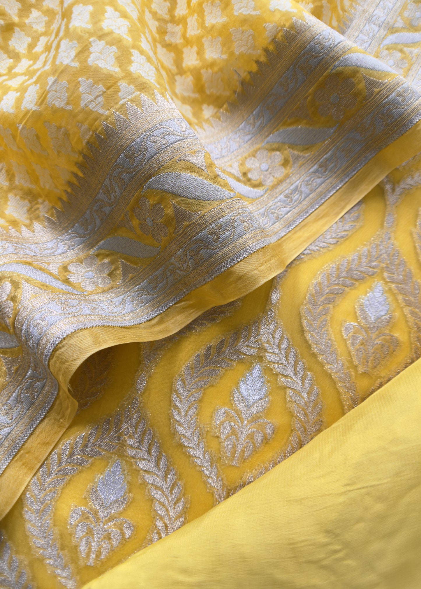 Yellow Handloom Kora Silk With Kadwa Weaves