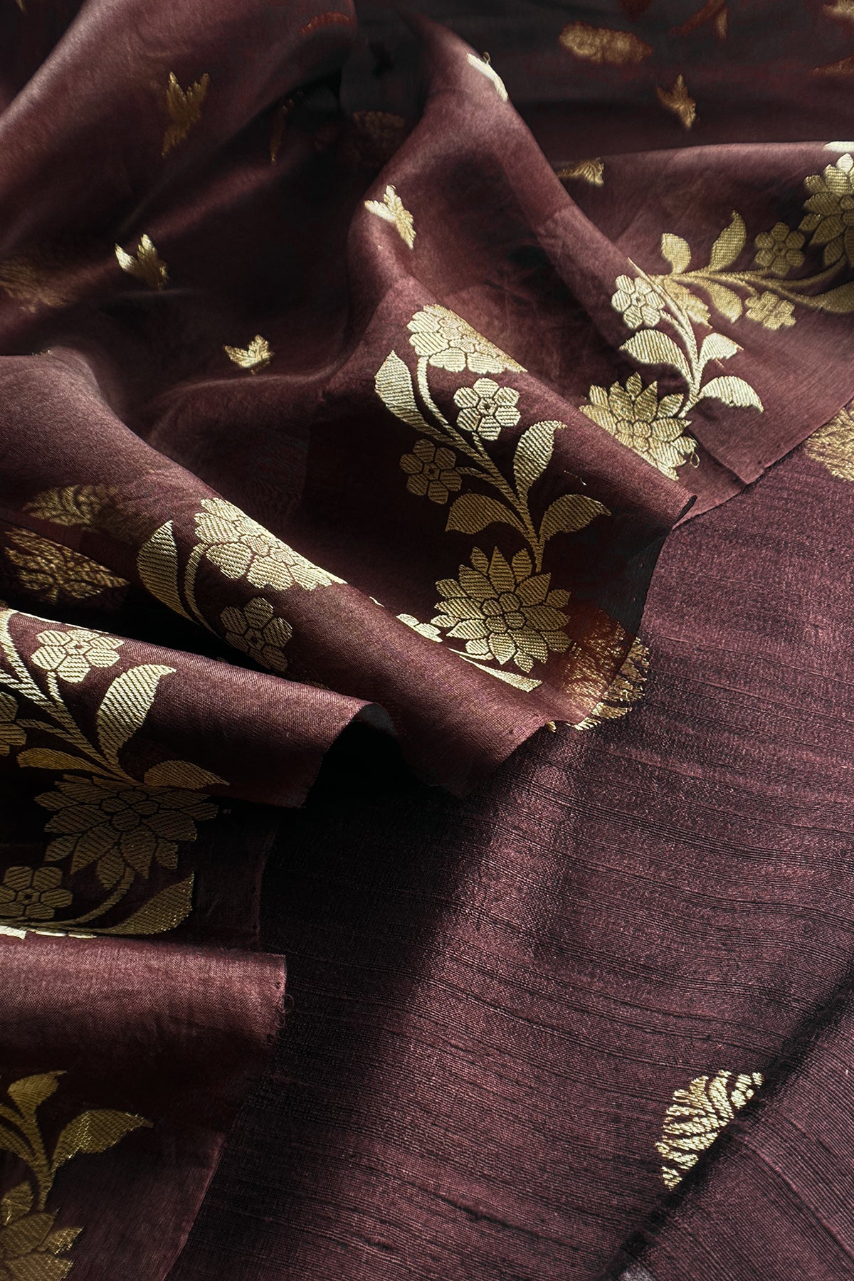 Chocolate Brown Handloom Raw Silk Kurta And Kora Silk Dupatta With Gold Kadwa Weaving