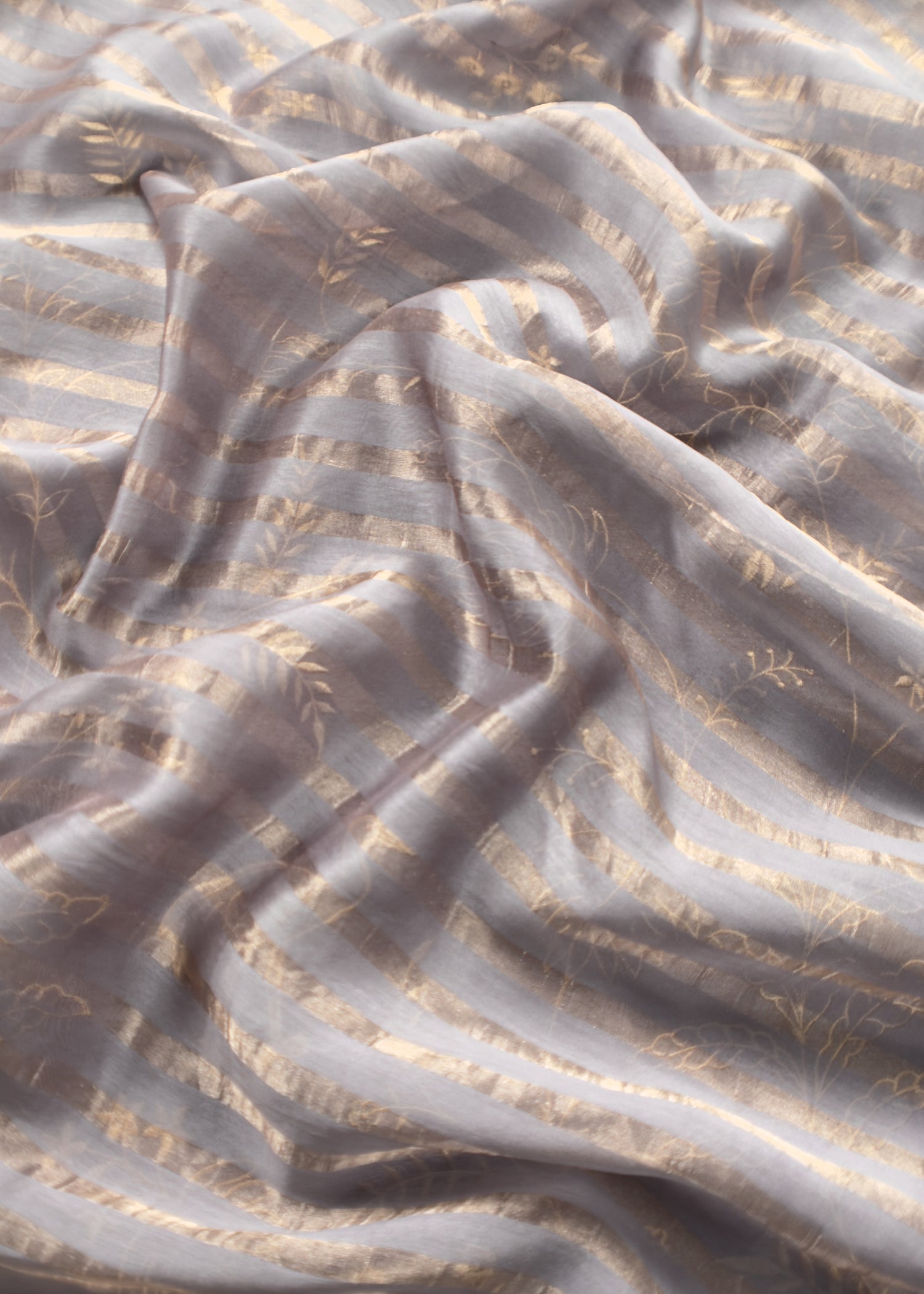 Timeless wedding suits for your ethnic wardrobe