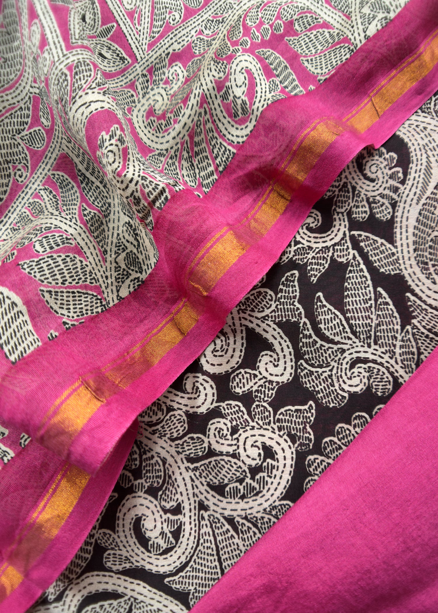 Maheshwari silk suit gifting for women