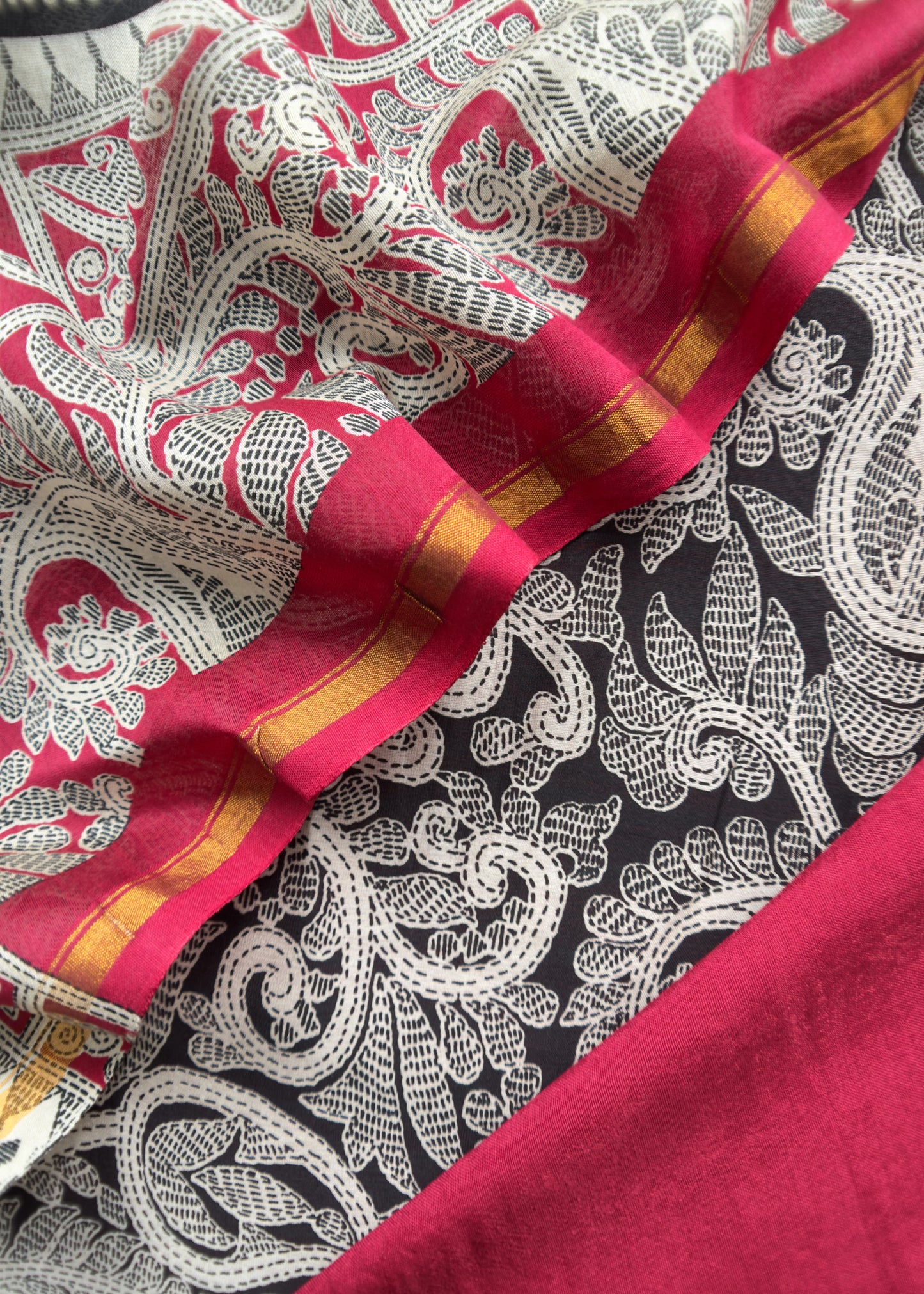 Black With Red Kalamkari Print Unstitched Suit In Maheshwari