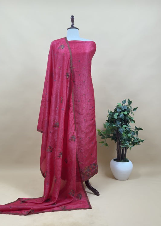 Crushed Tissue Silk Suit With Floral Kantha Stitch Embroidery