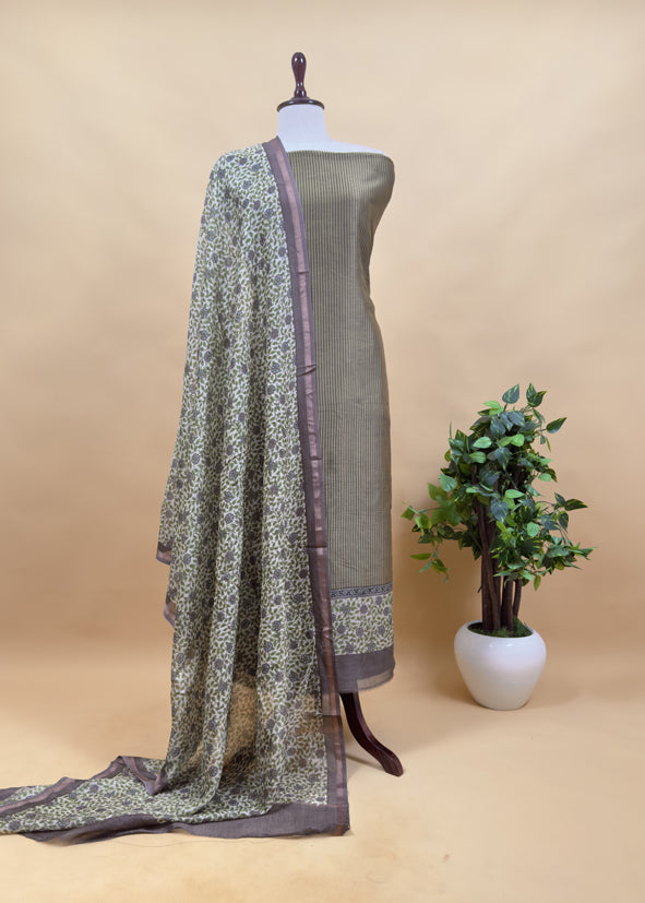Fawn Kalamkari Print Pure Maheshwari Silk Unstitched Suit Fabric
