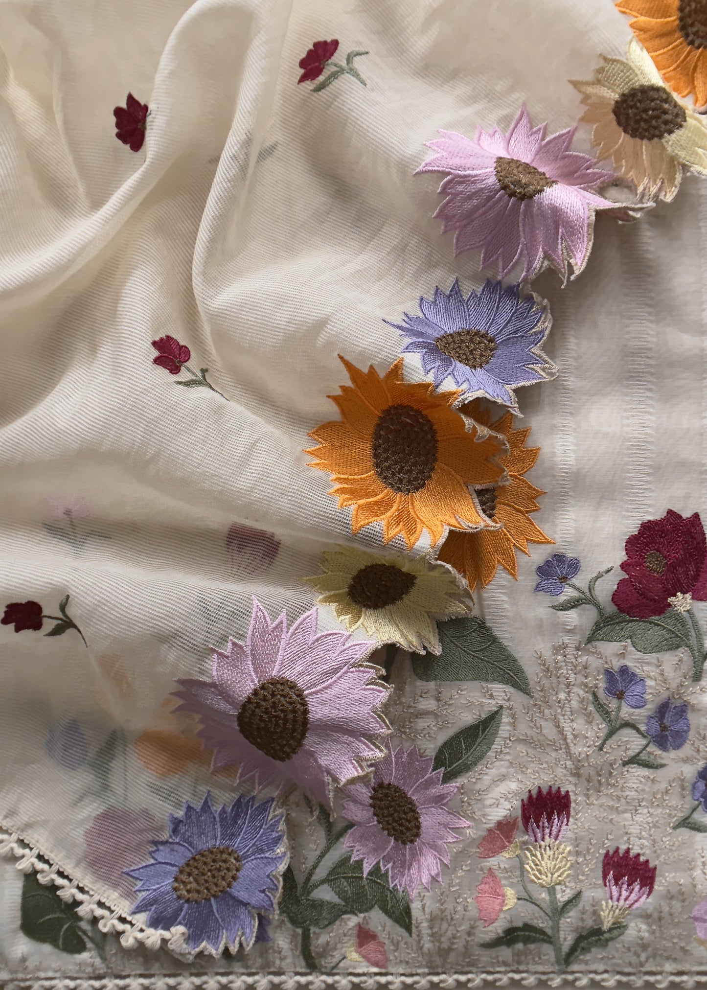 Off-White Embroidered Cotton Suit And Organza Dupatta With Patchwork