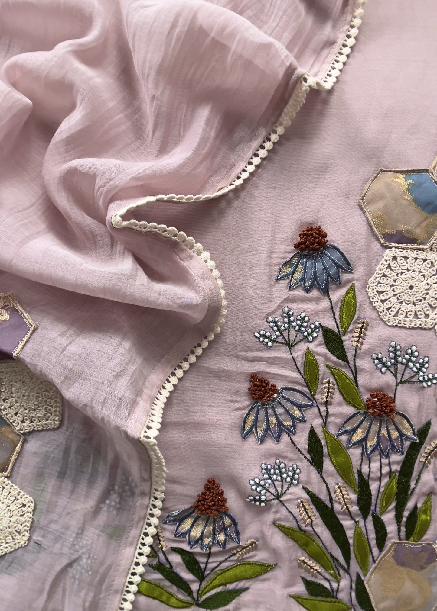 Light Pink Mul Summer Suit With Appliqué Work