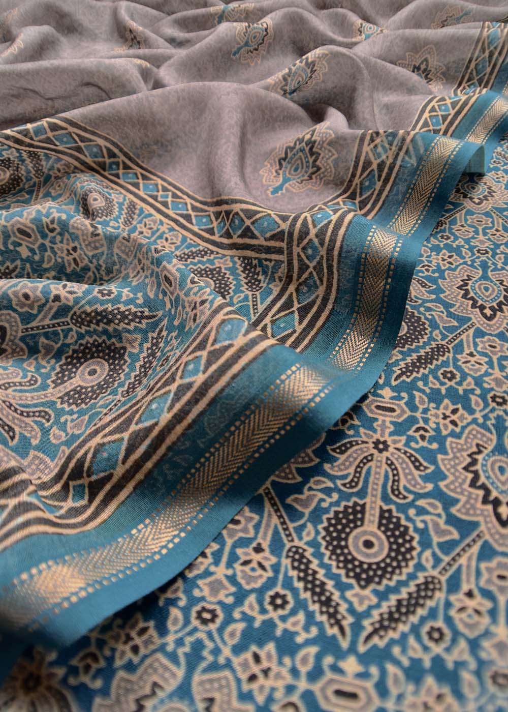 Buy maheshwari suit with dupatta