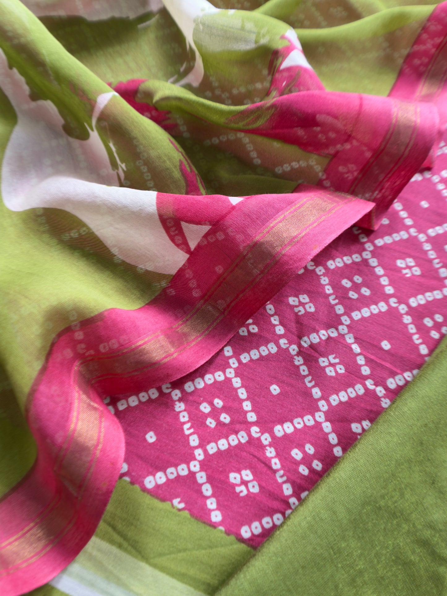 Pink Bandhani Maheshwari Silk Suit With Dupatta