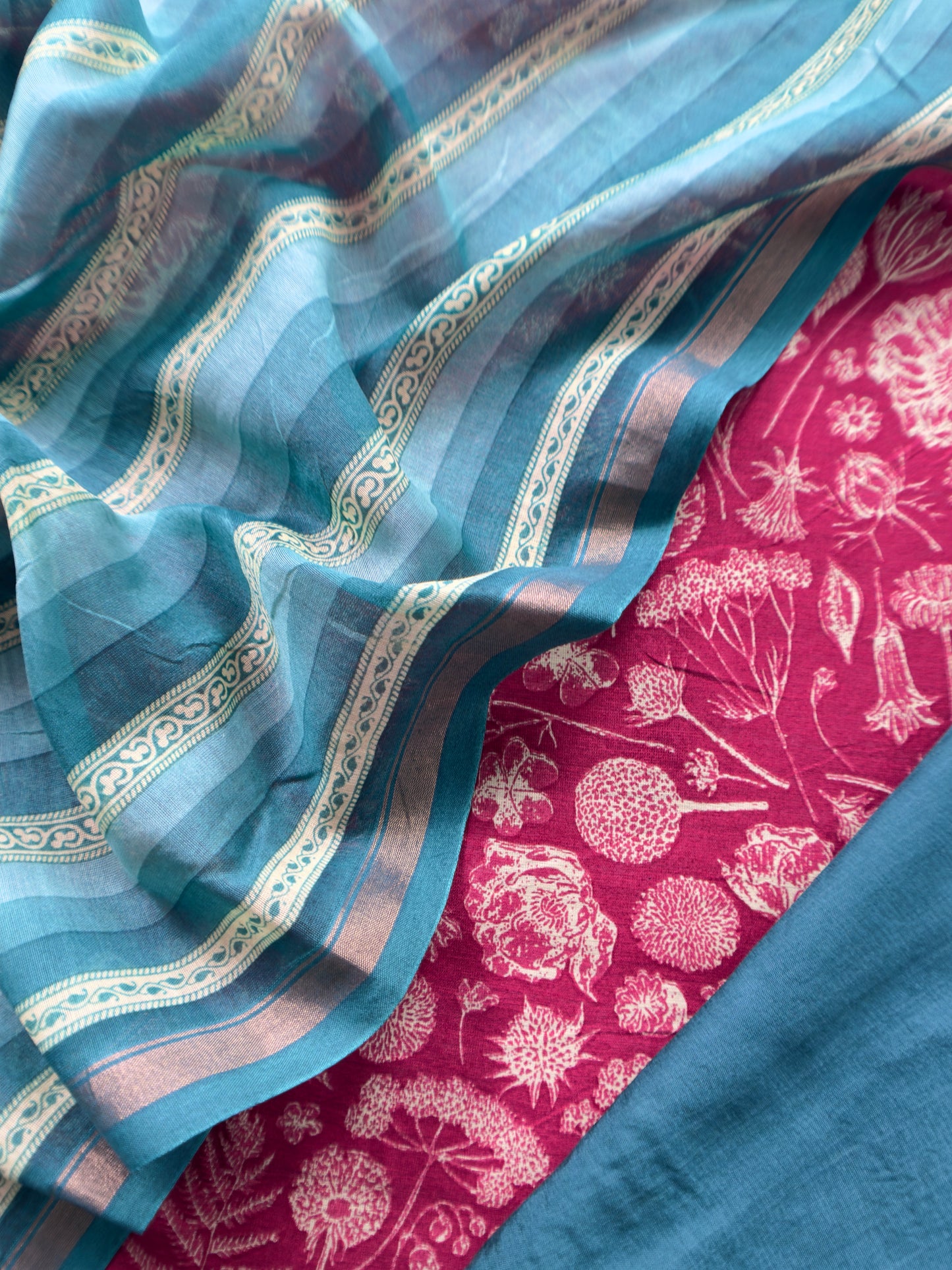 Red And Green Block Print Handloom Maheshwari Silk Suit With Kantha Work