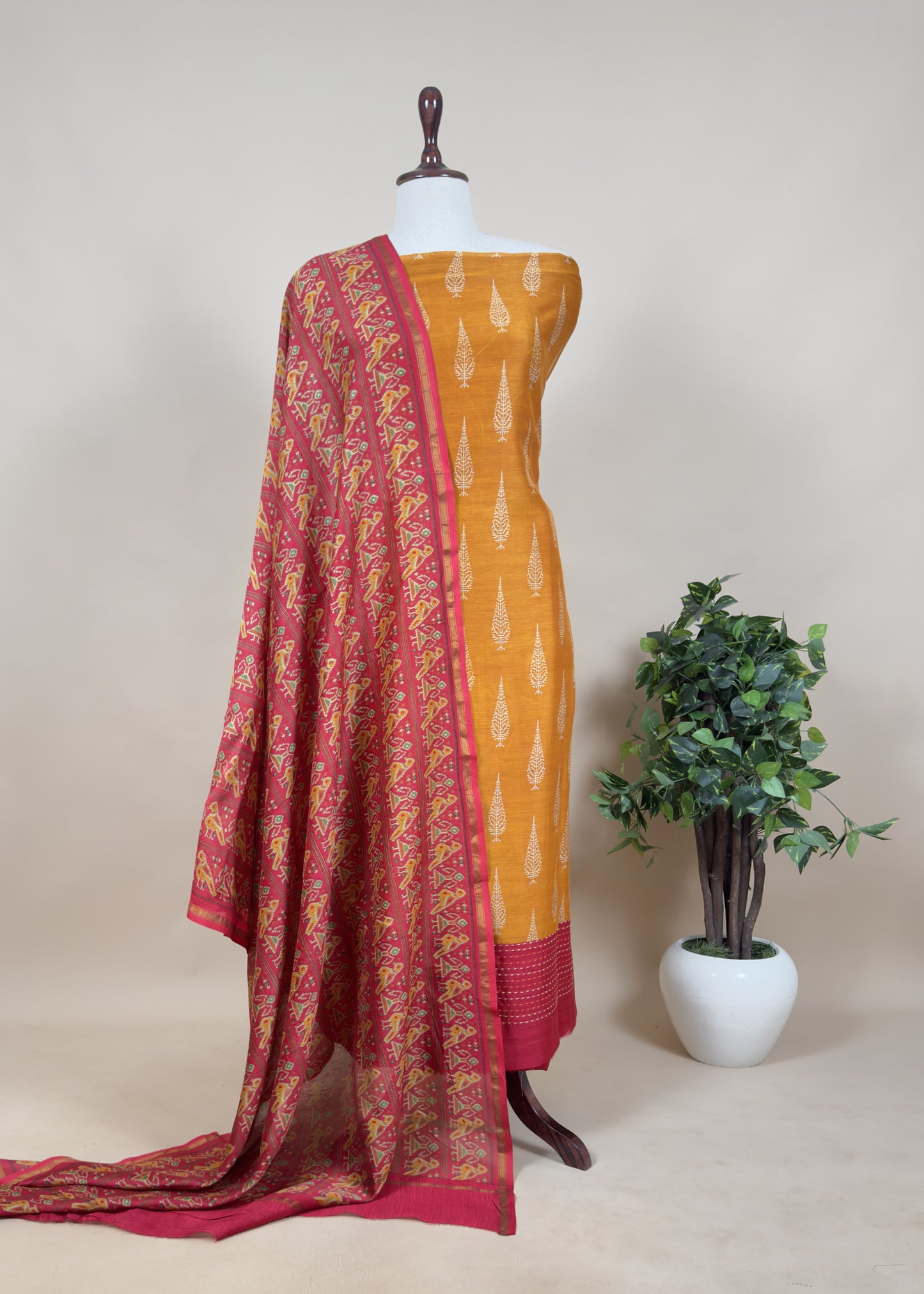 Green Handblock Maheshwari Silk Suit With Patola Dupatta
