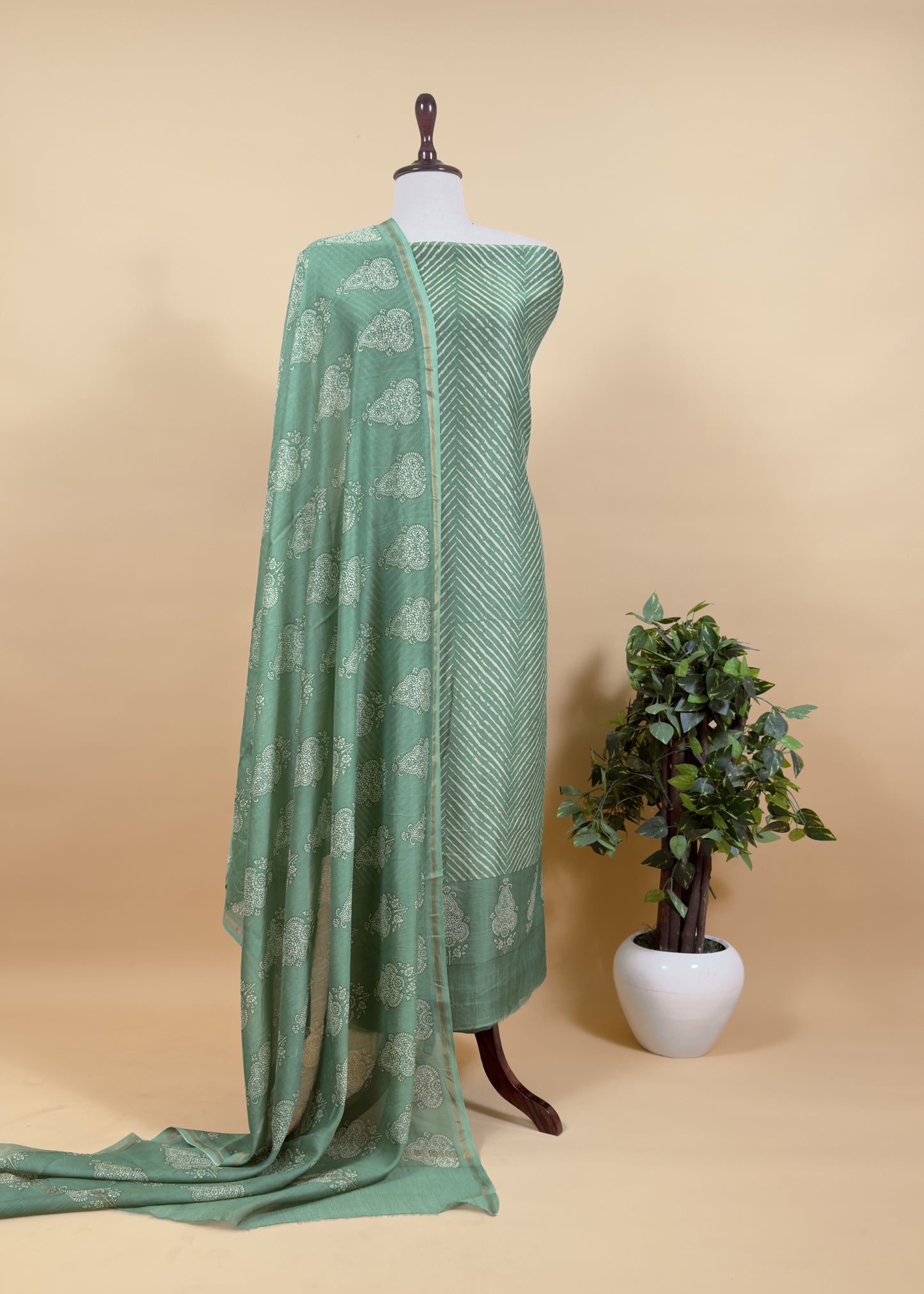 Yellow Maheshwari Silk Unstitched Suit With Leheriya And Block Print