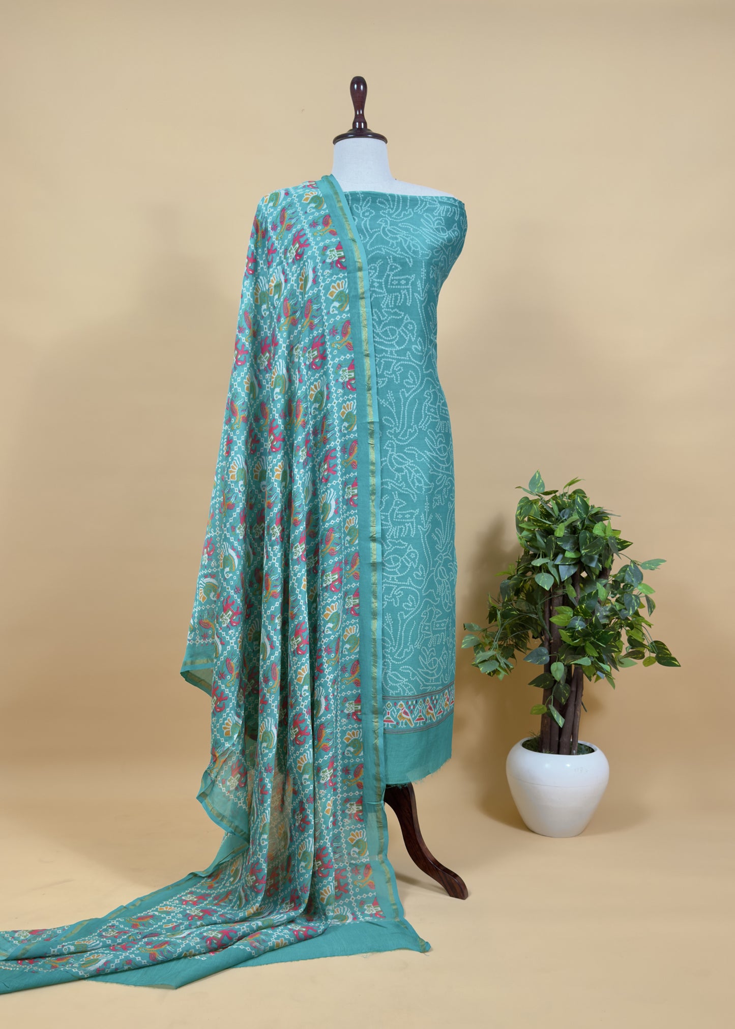 Pink Red Maheshwari Silk Unstitched Suit With Bandhani And Patola Print