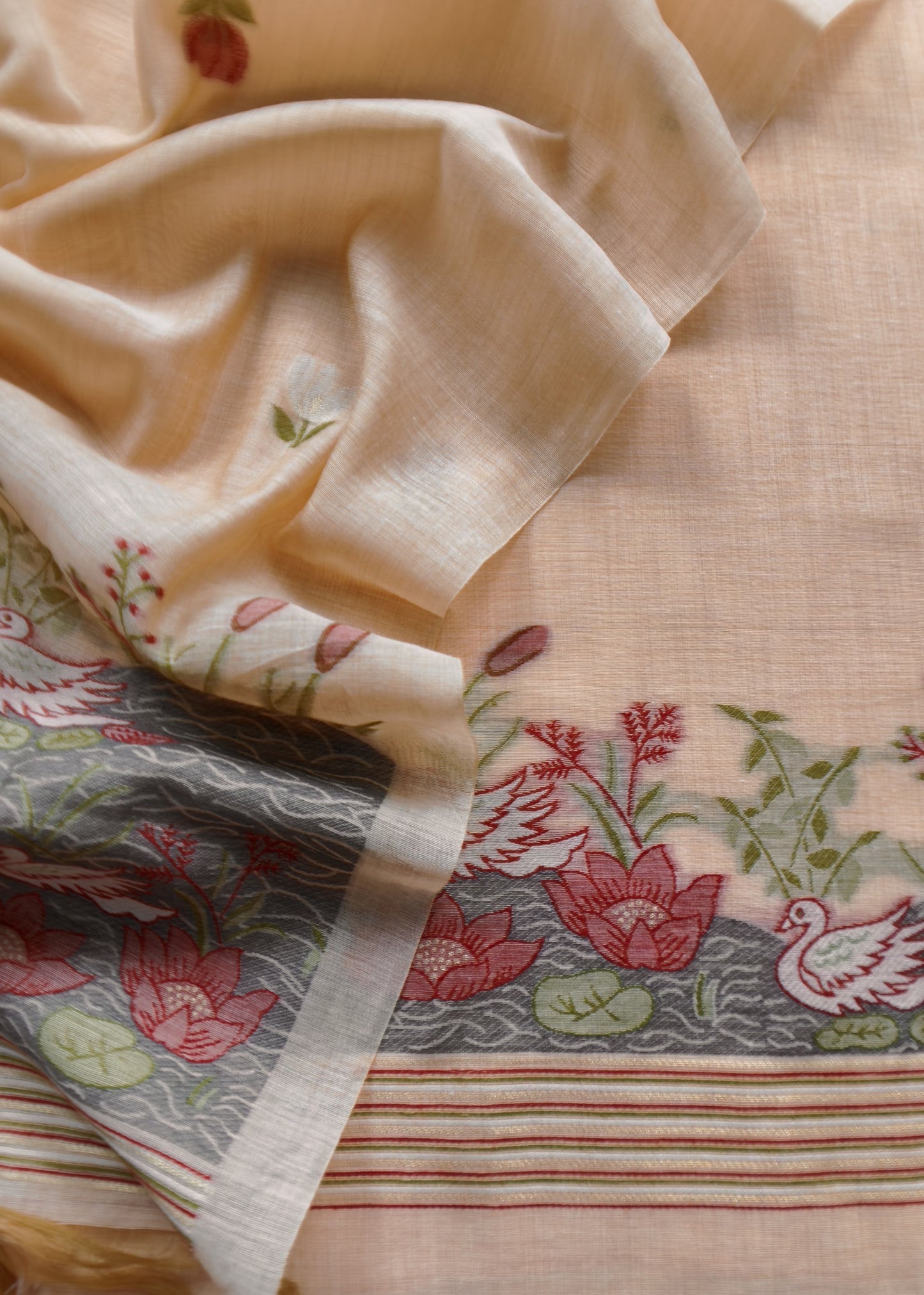 Peach Lotus And Swans Jamdani Suit In Linen Chanderi