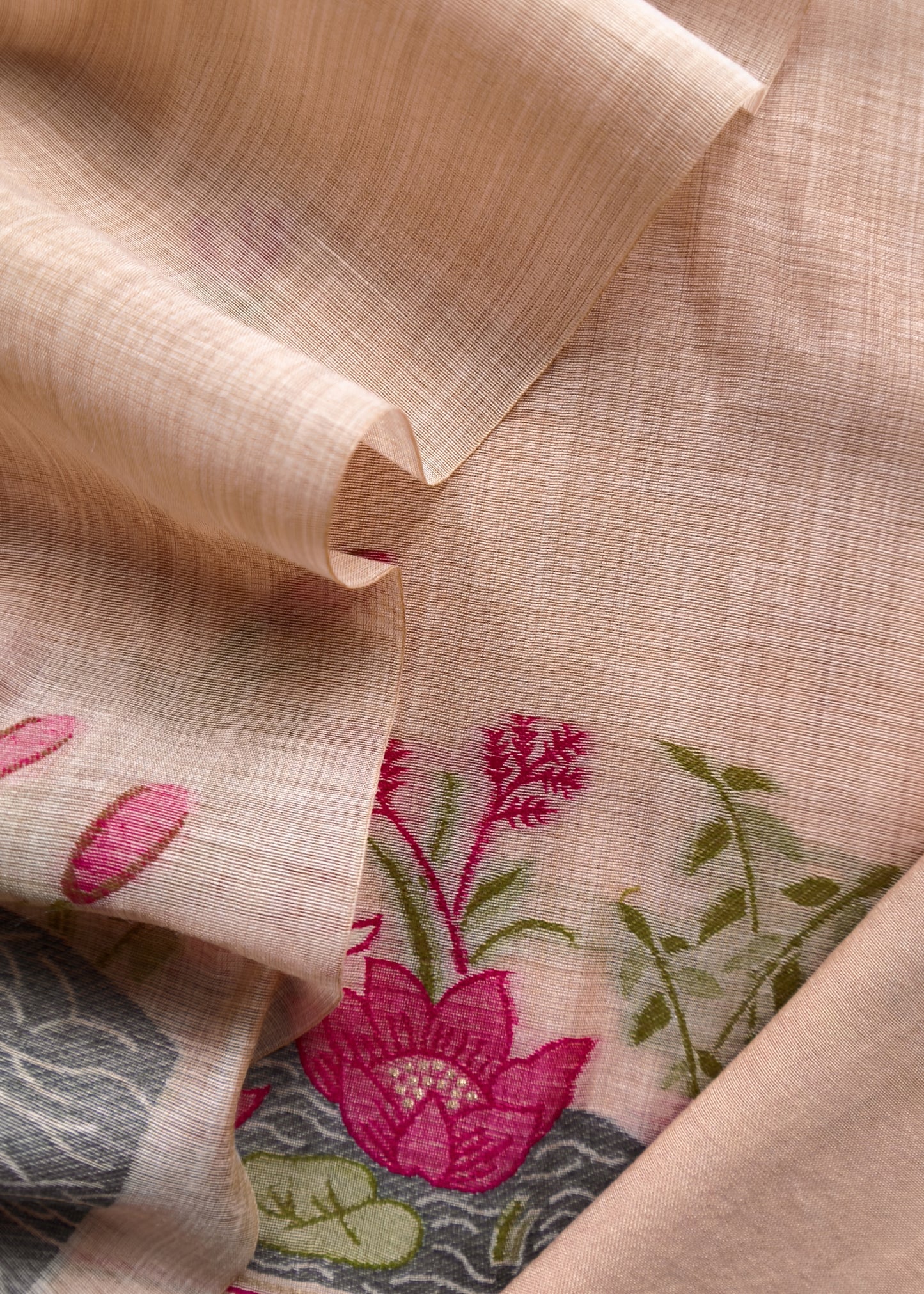Peachy Pink Lotus And Swans Jamdani Suit In Linen Chanderi