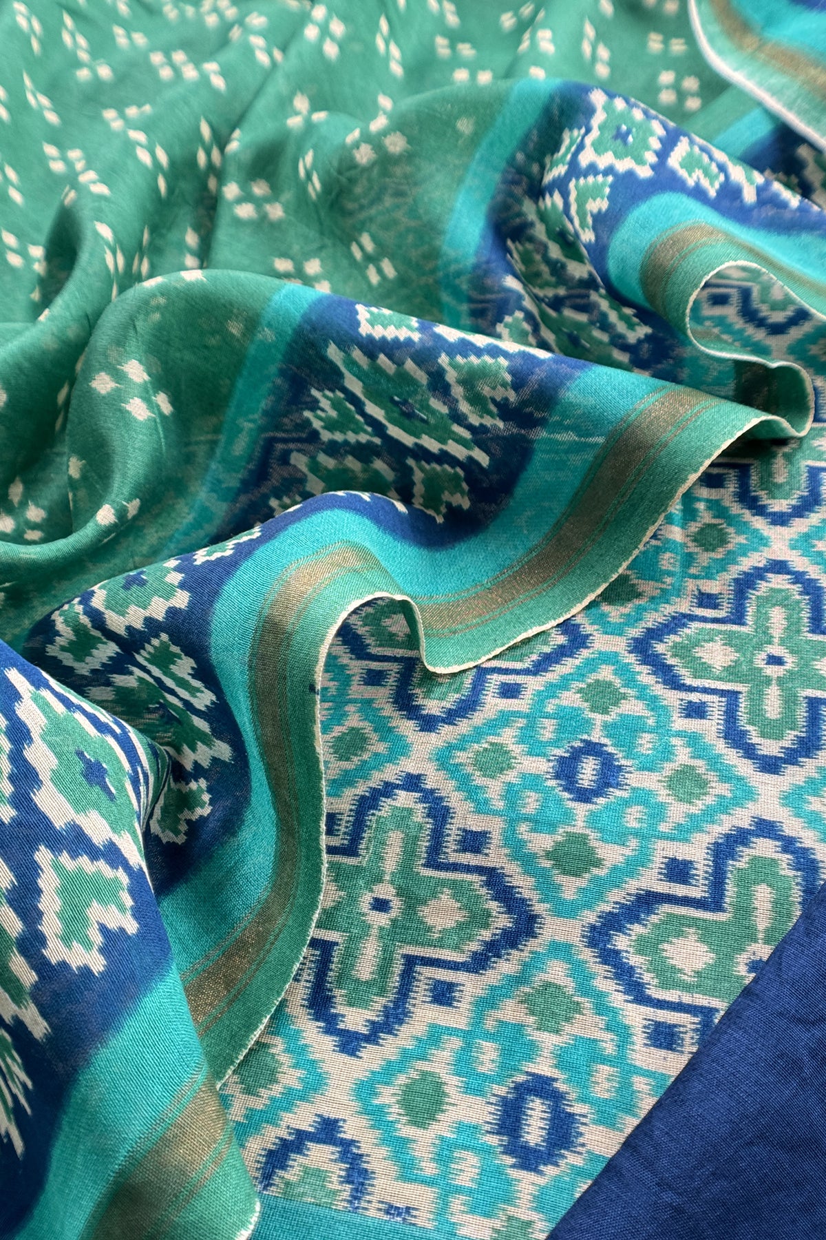 Green Handloom Patola Suit In Maheshwari Silk With Bandhani Dupatta