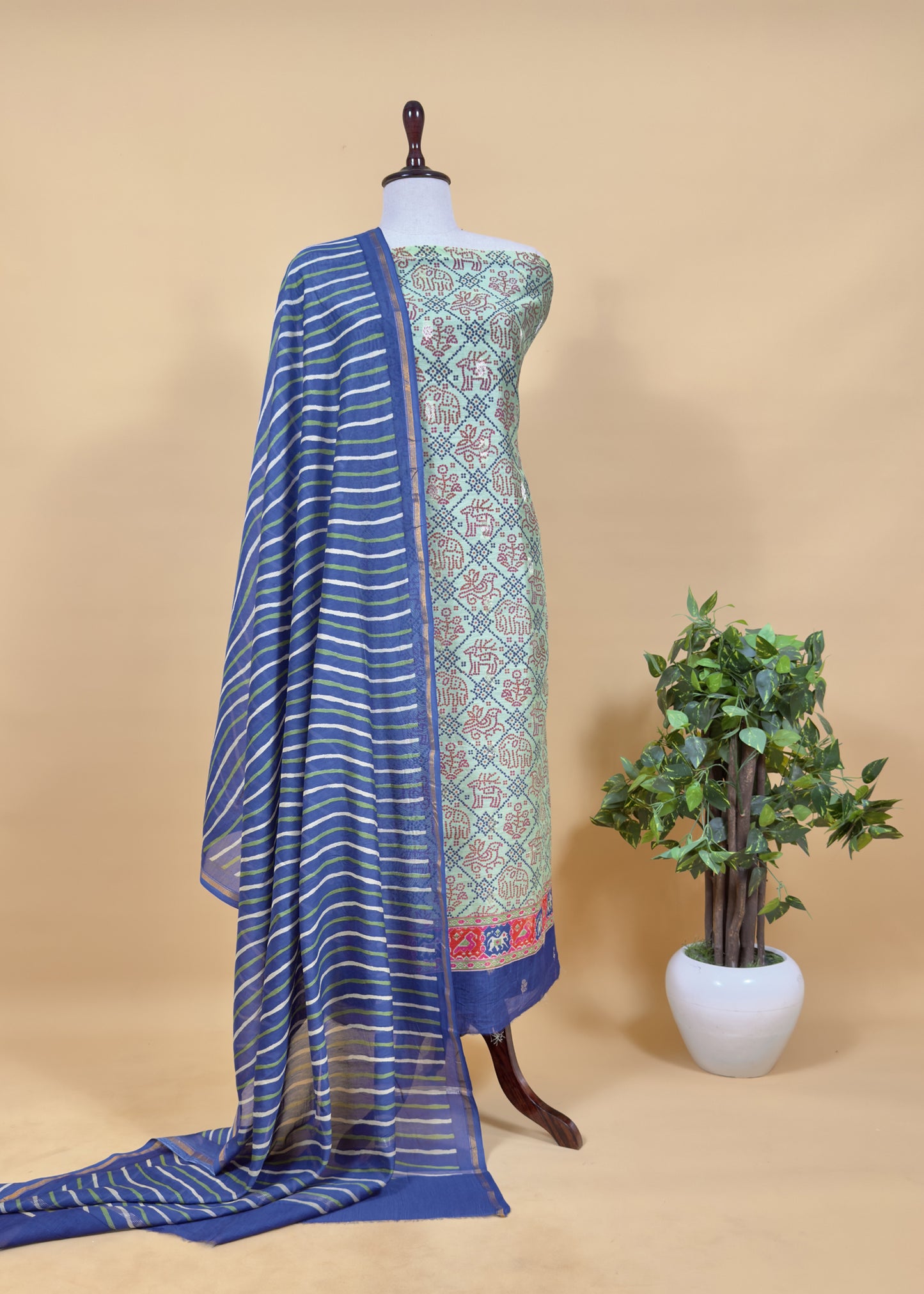 Yellow And Red Pure Maheshwari Silk Patola Kurta And Leheriya Dupatta With Banarasi Bootis