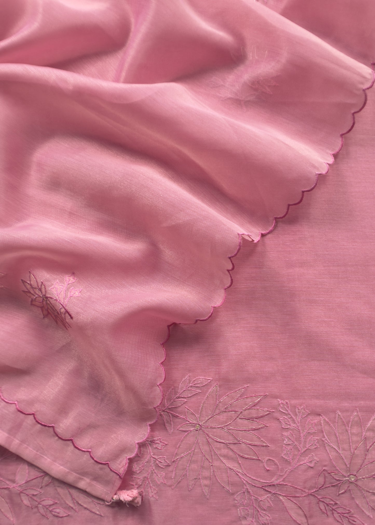 Pure tissue silk fabric