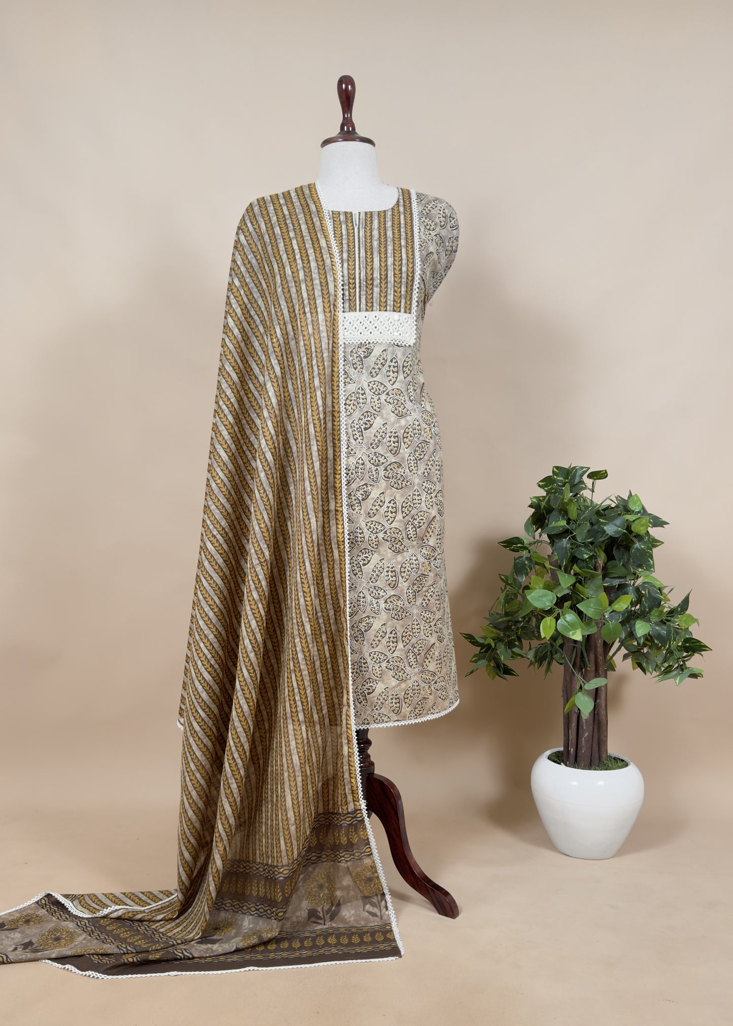 unstitched cotton suit with dupatta
