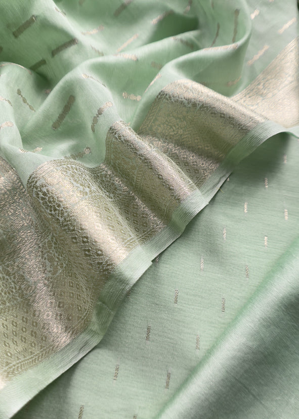 Apple Green and Deep Pink Contrast Banarasi Handloom Silk Suit fabric
