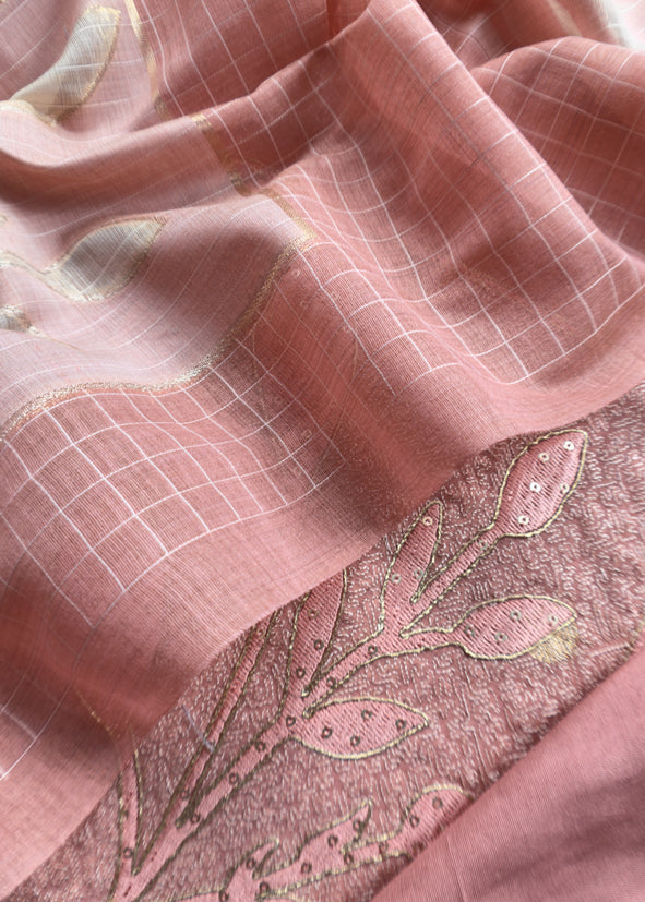 Pastel Pink Chanderi Kurta With Appliqué Work And Dupatta With Jamdani Weaving