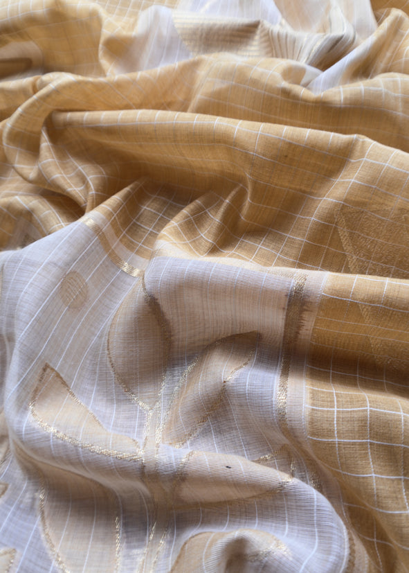 Yellow Chanderi Kurta With Appliqué Work And Dupatta With Jamdani Weaving