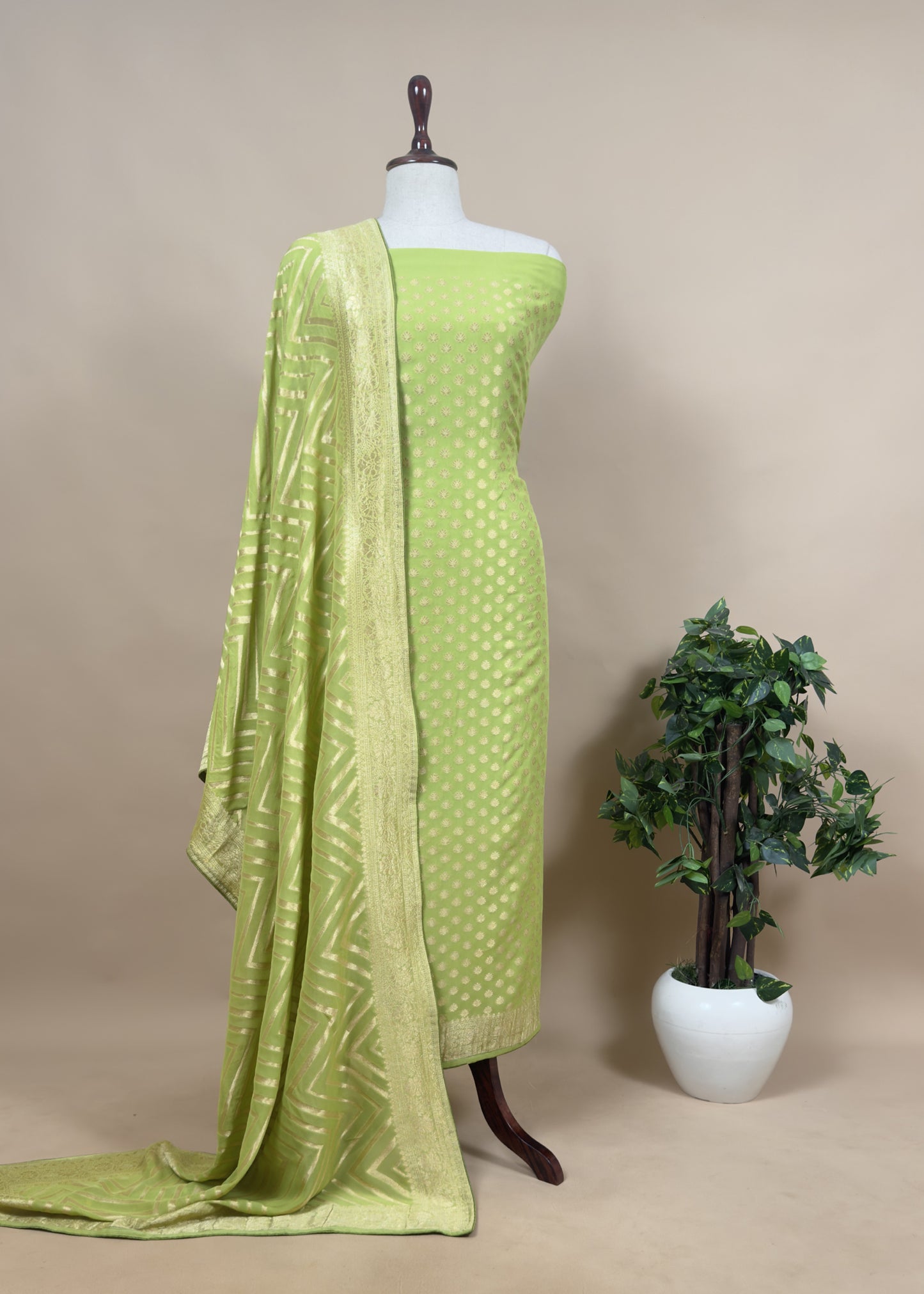 Wedding wear banarasi georgette suit set
