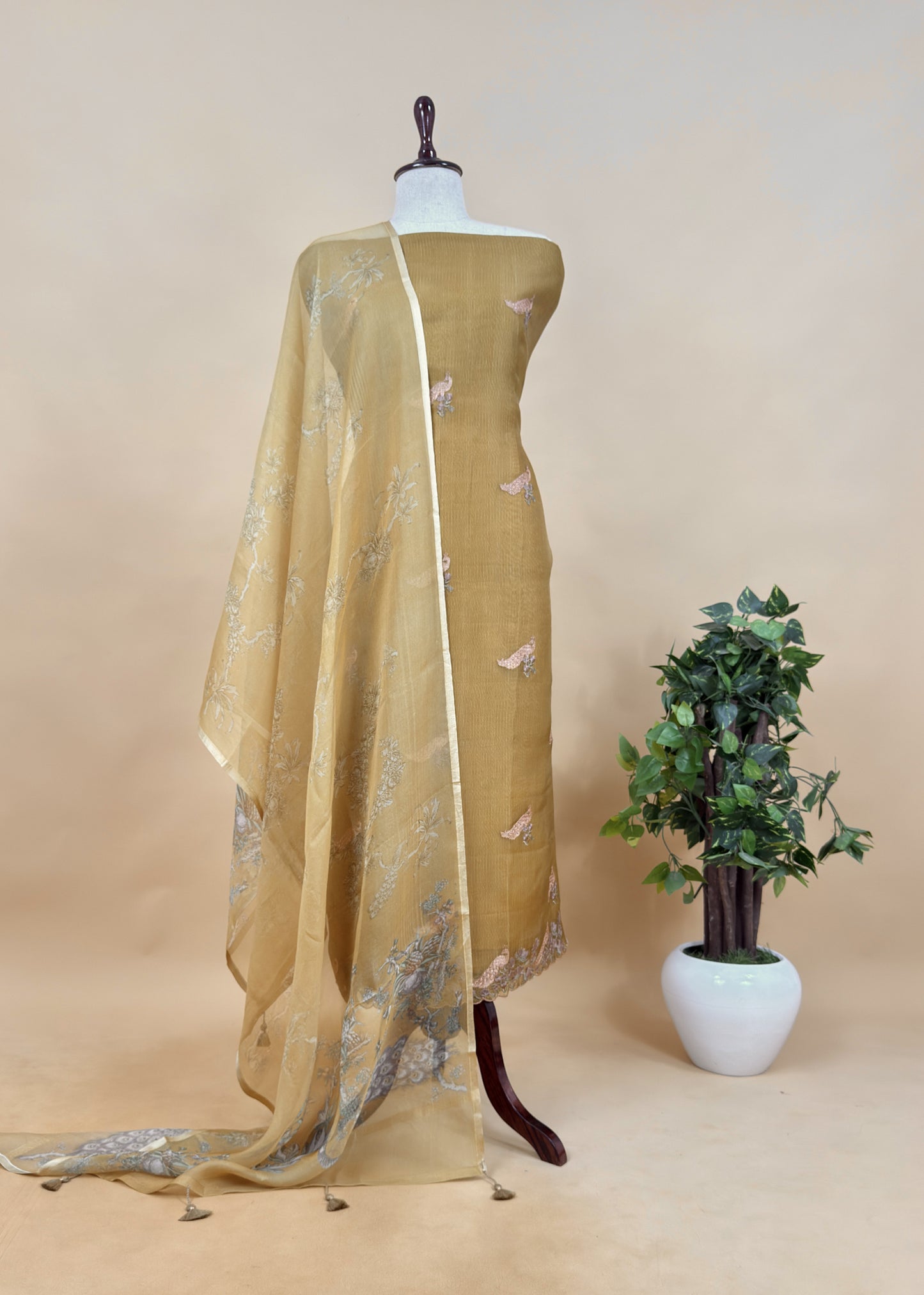 Pink Kora Silk Embroidered Kurta And Floral Digital Print Dupatta