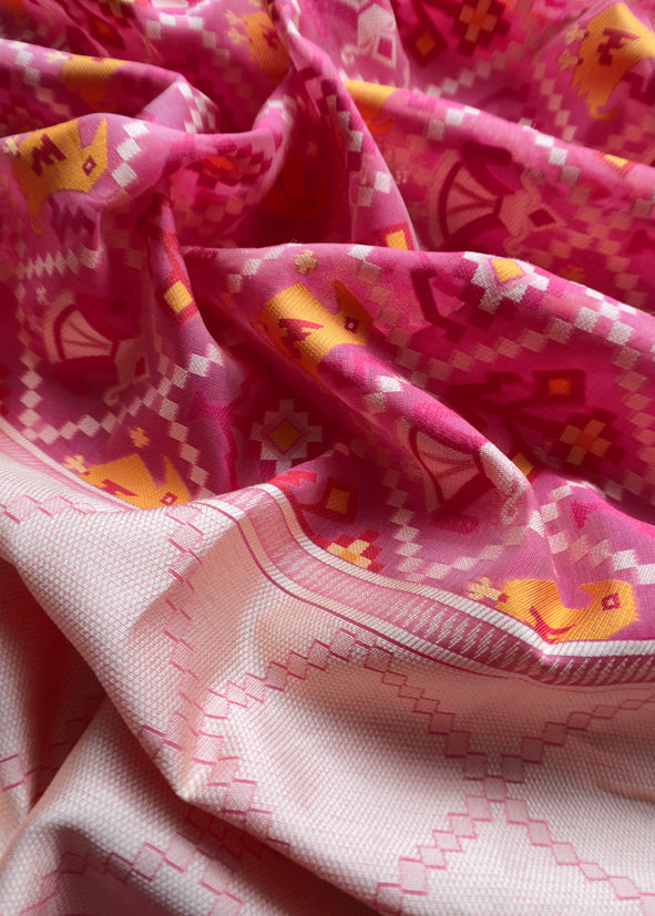 Deep Pink Pure Banarasi Silk Kurta And Woven Patola Dupatta