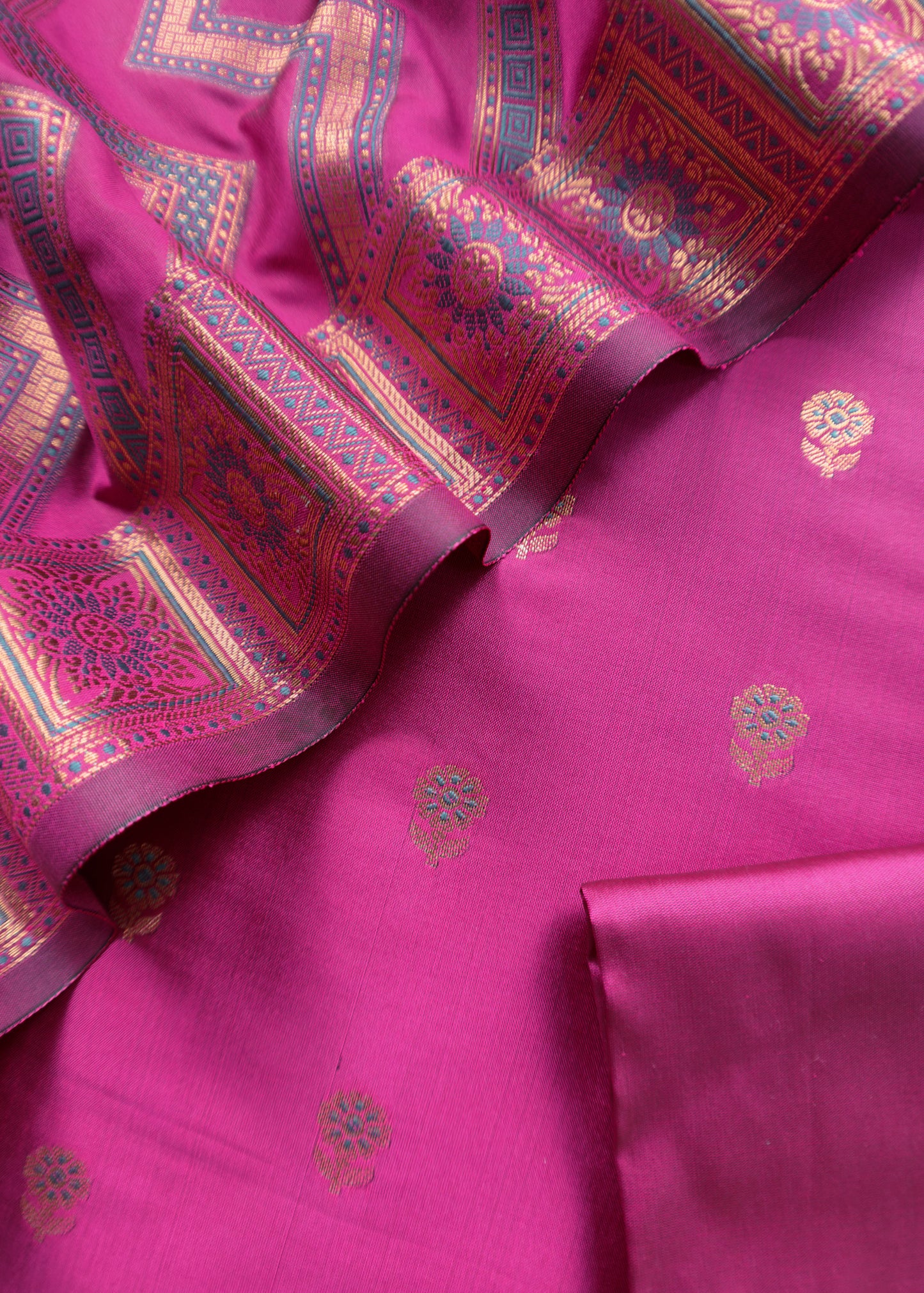 Banarasi suit for the trousseau collection