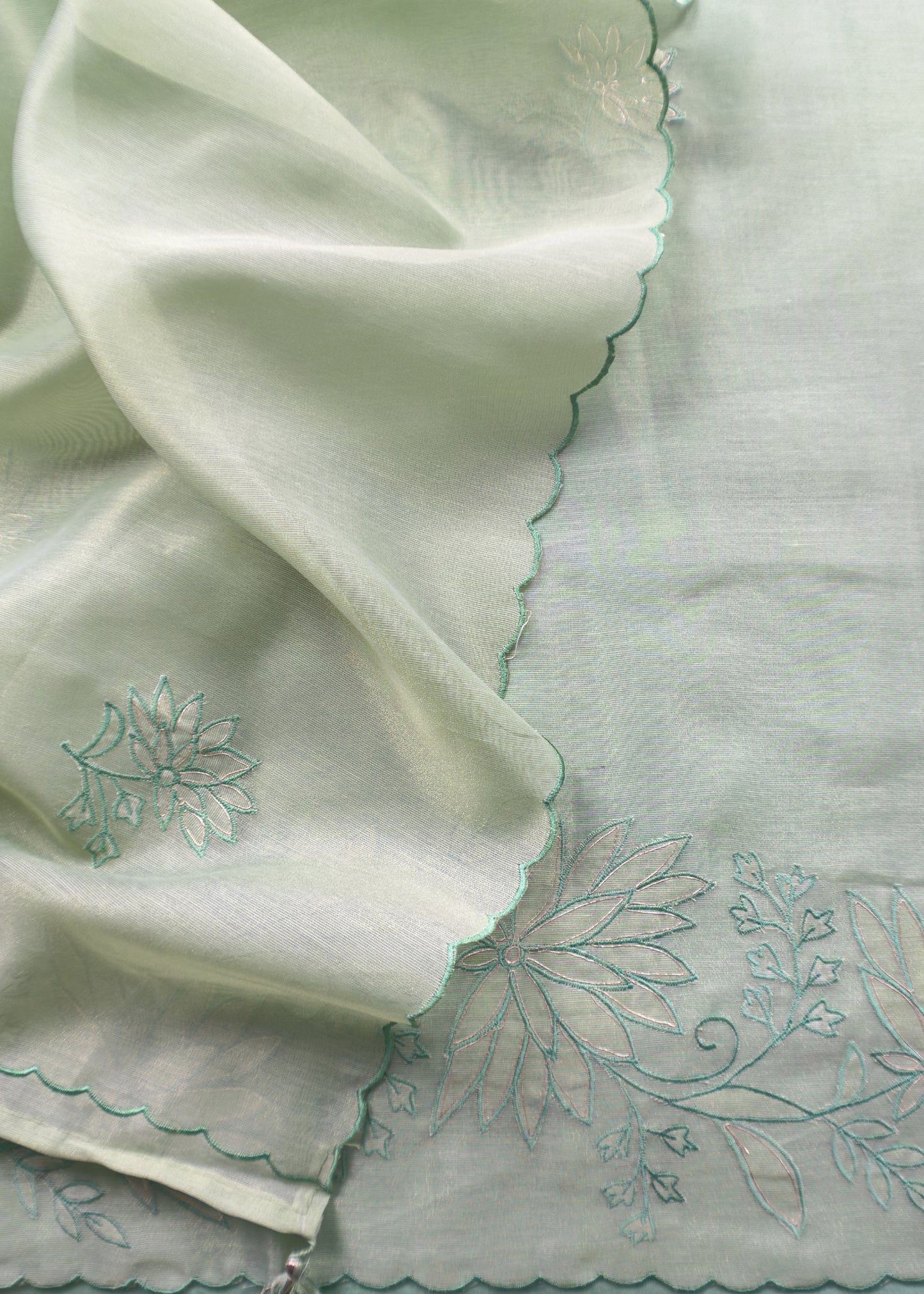 linen unstitched suit for gifting woman