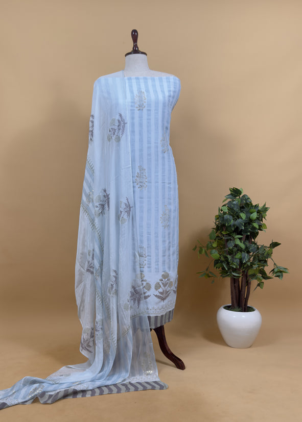 Powder Blue Hand Dyed Linen Kurta And Tabby Dupatta With Gold Foil