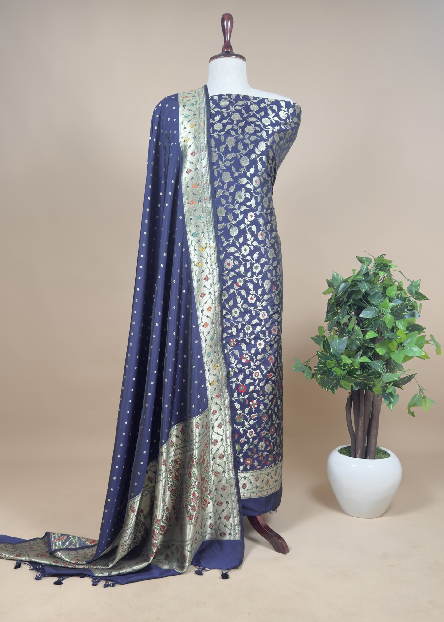 Blue Handloom Phool-Patti Weaving Suit In Katan Silk