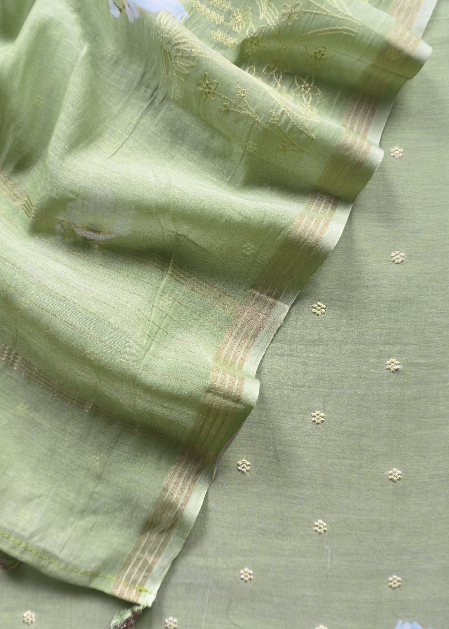 Summer wear chanderi suit for your formal wear