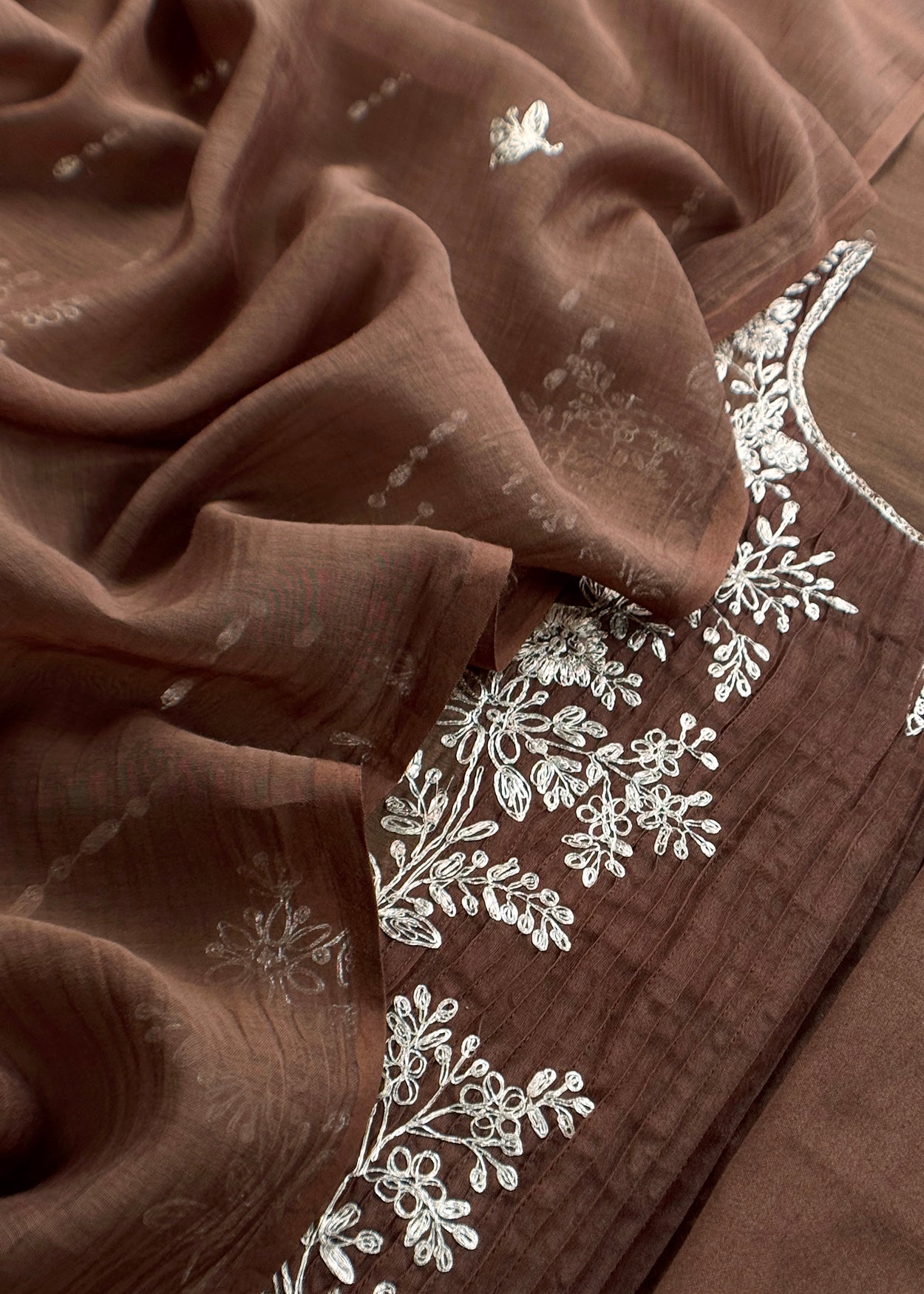 Mulmul unstitched suit gifting for women