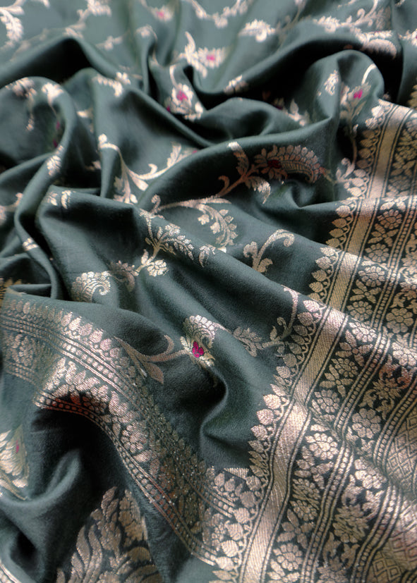 Banarasi Suit In Mulberry Silk With Jacuard Weaving
