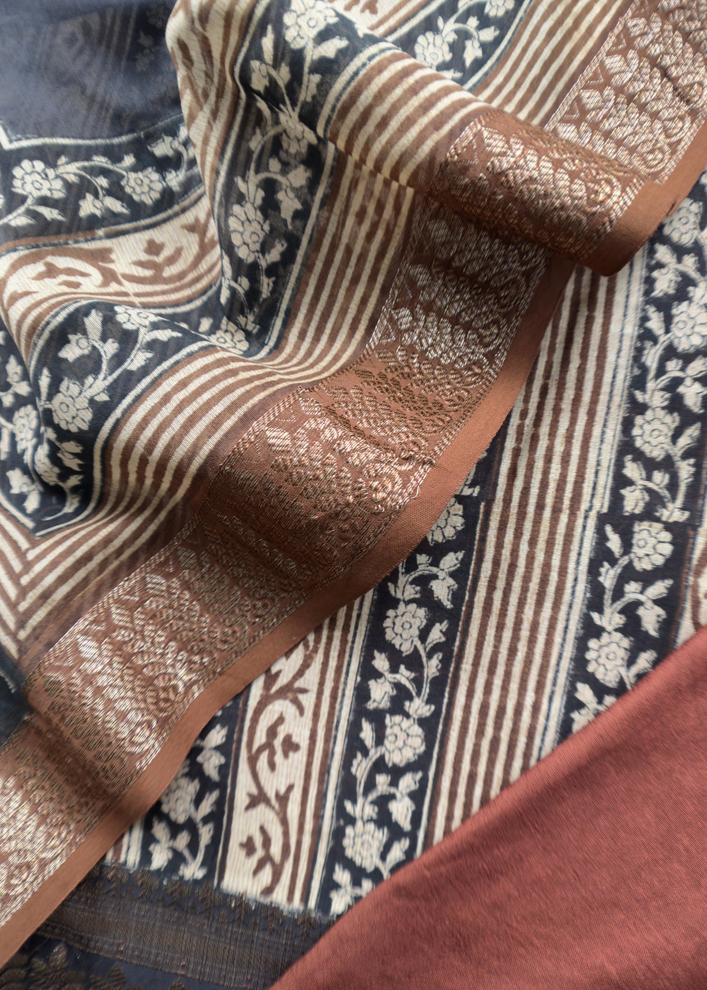 Maheshwari unstitched suit set at the best price