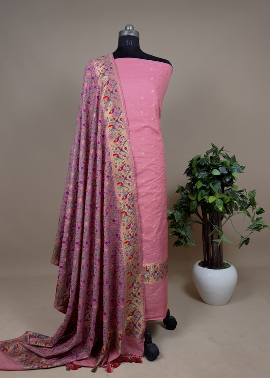 A beautiful and endearing Banarasi silk suit 