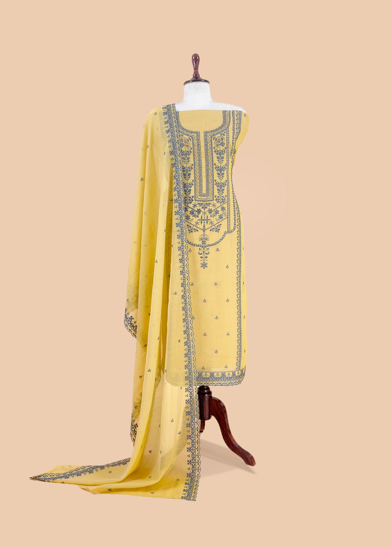 Summer wear mulmul unstitched suit with dupatta

