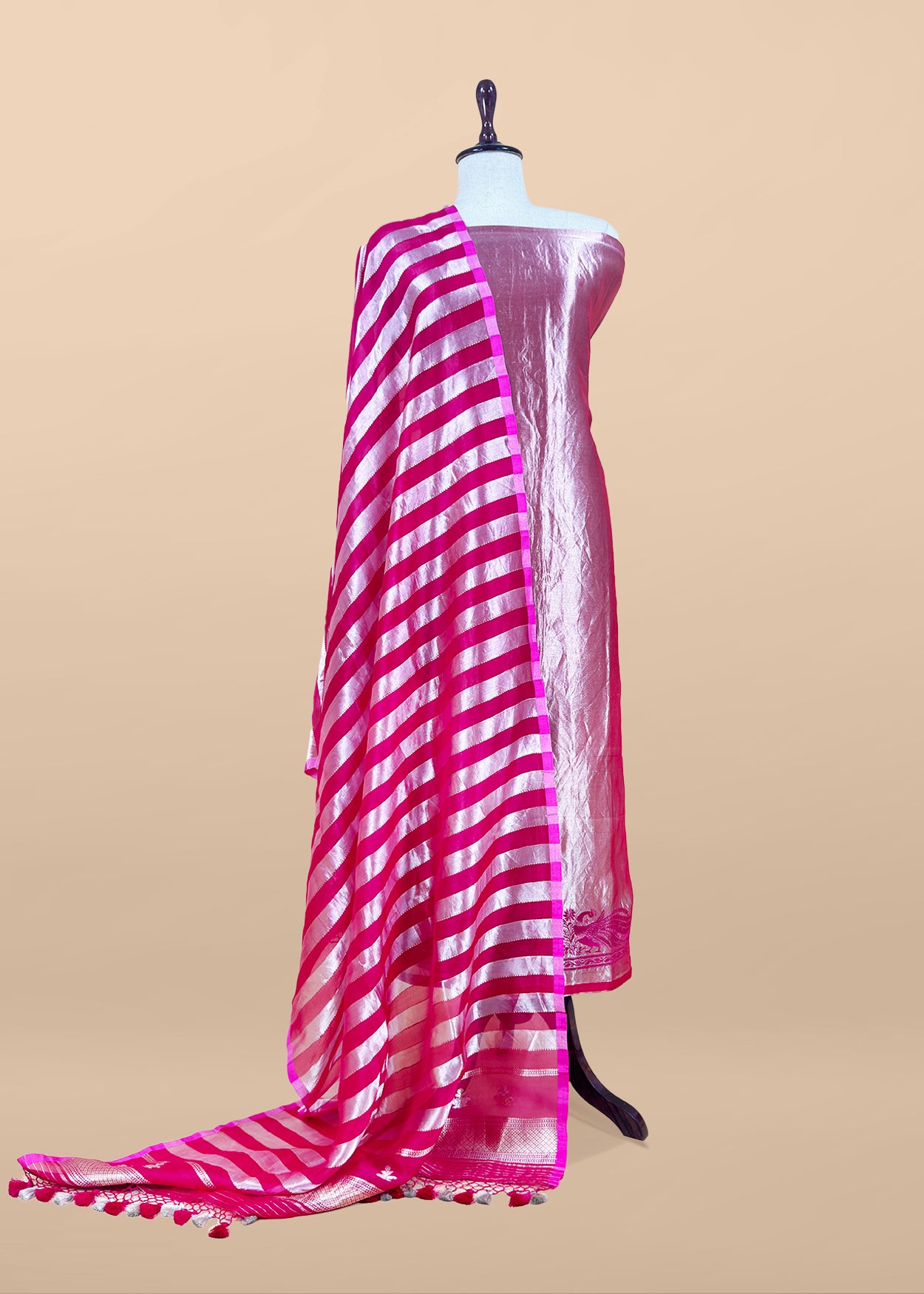 Tissue unstitched suit set at the best price

