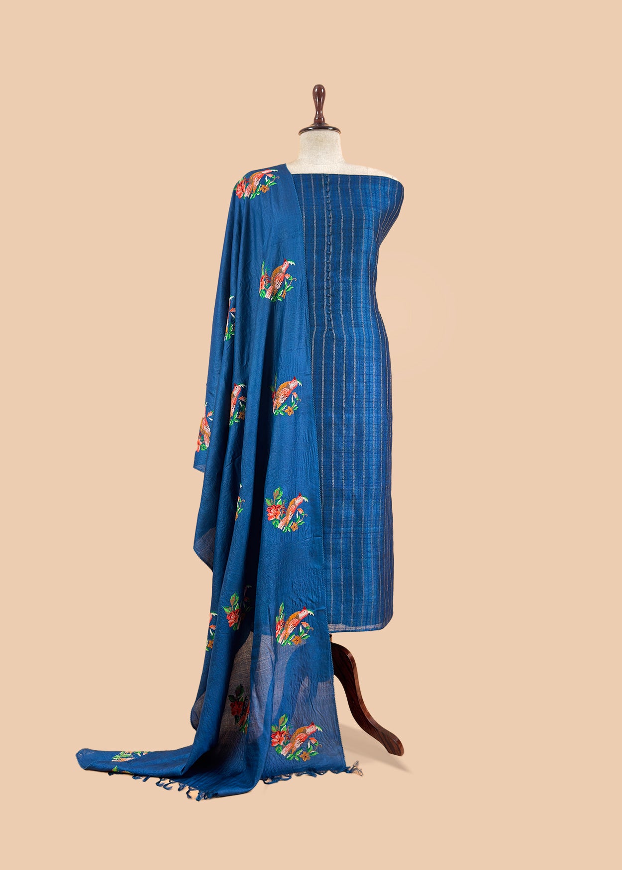 Tussar unstitched suit set at the best price
