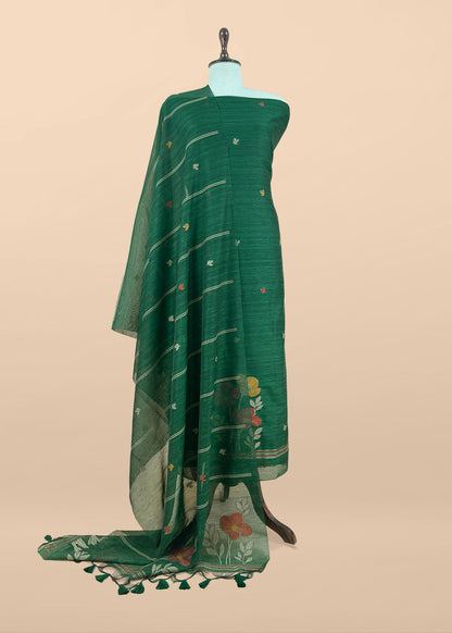 jamdani weaved suit for gifting mom

