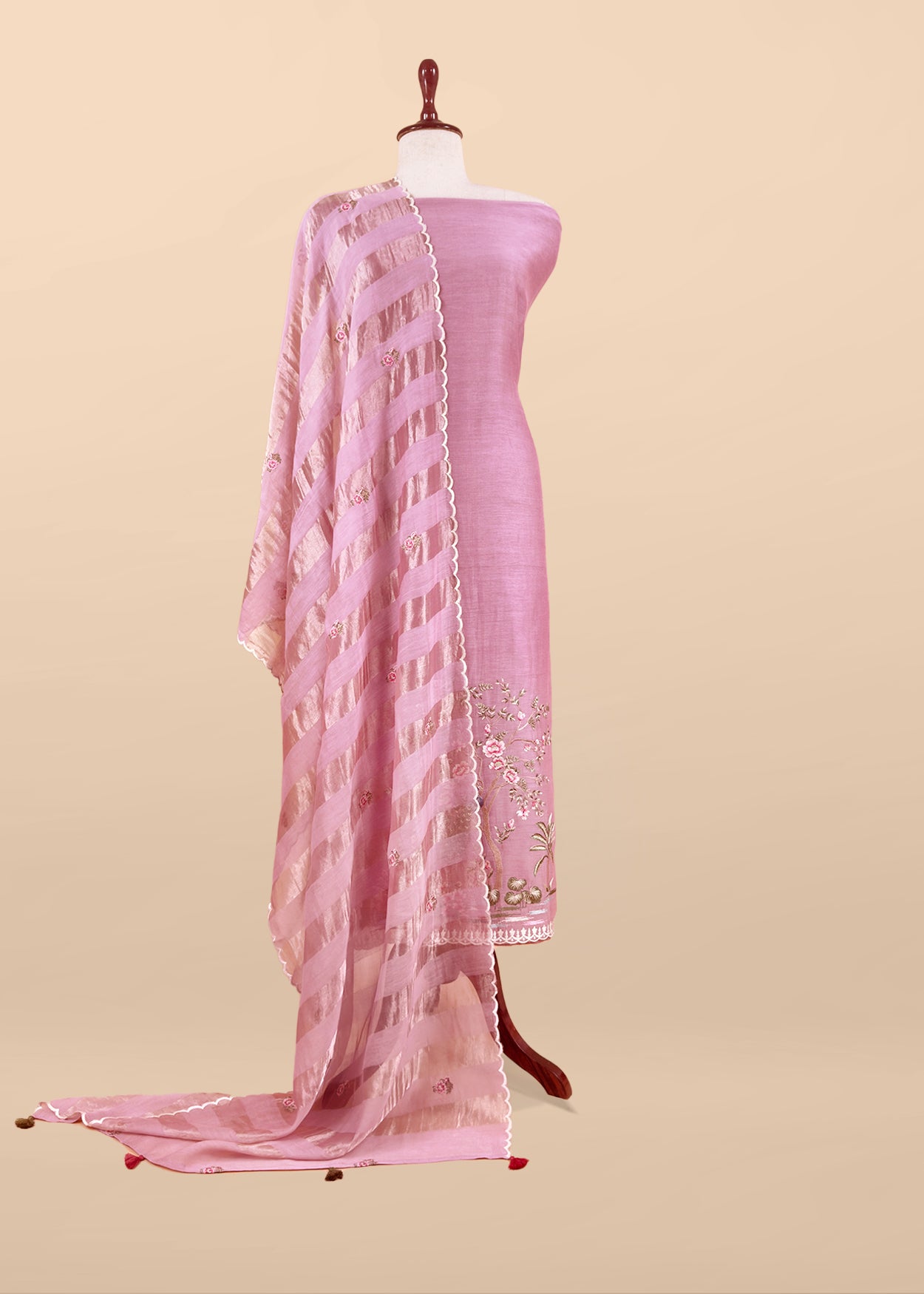 Light Green Handloom Mul Suit With Peacock Resham Bharwa Embroidery