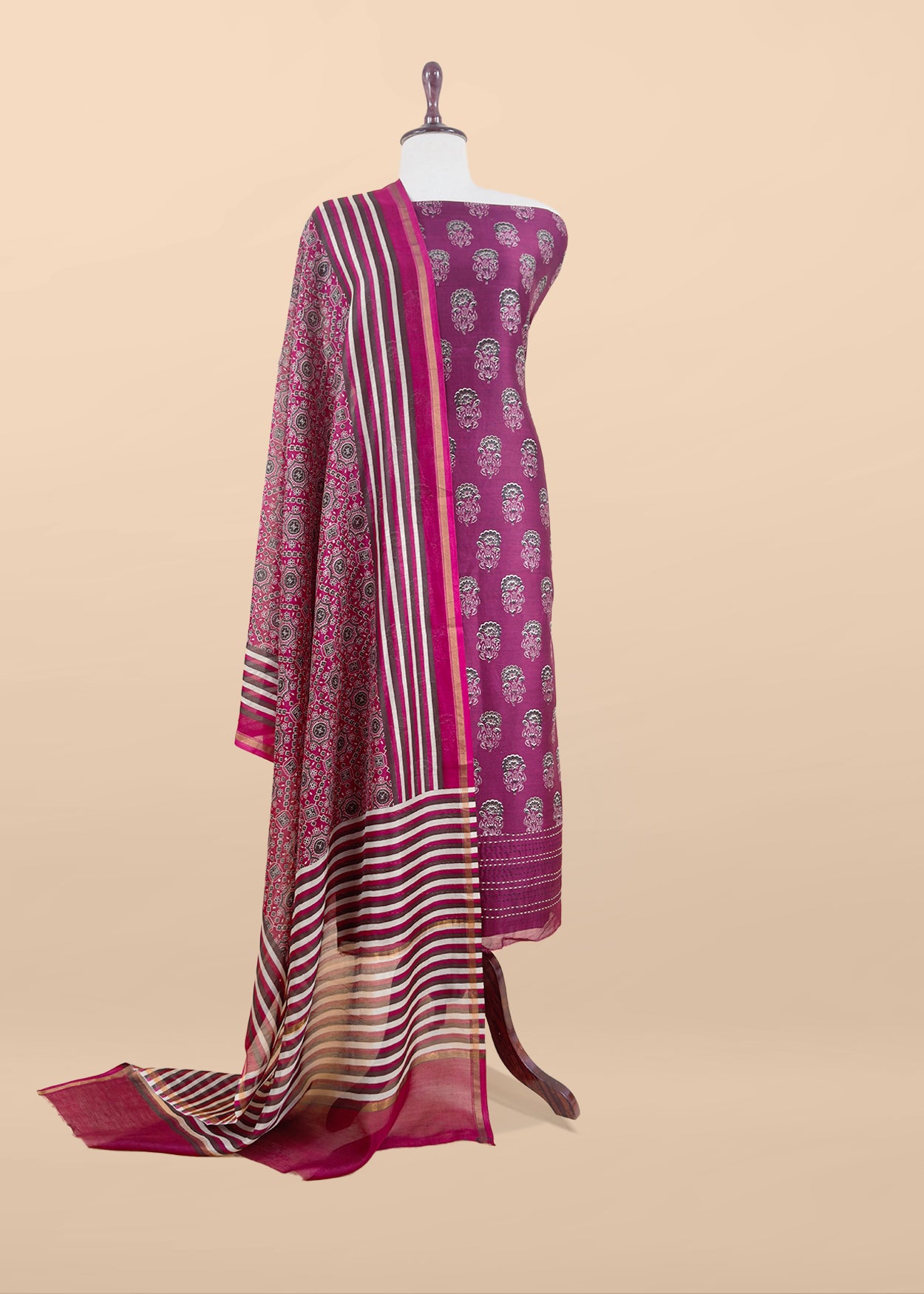 Maheshwari unstitched suit set at the best price

