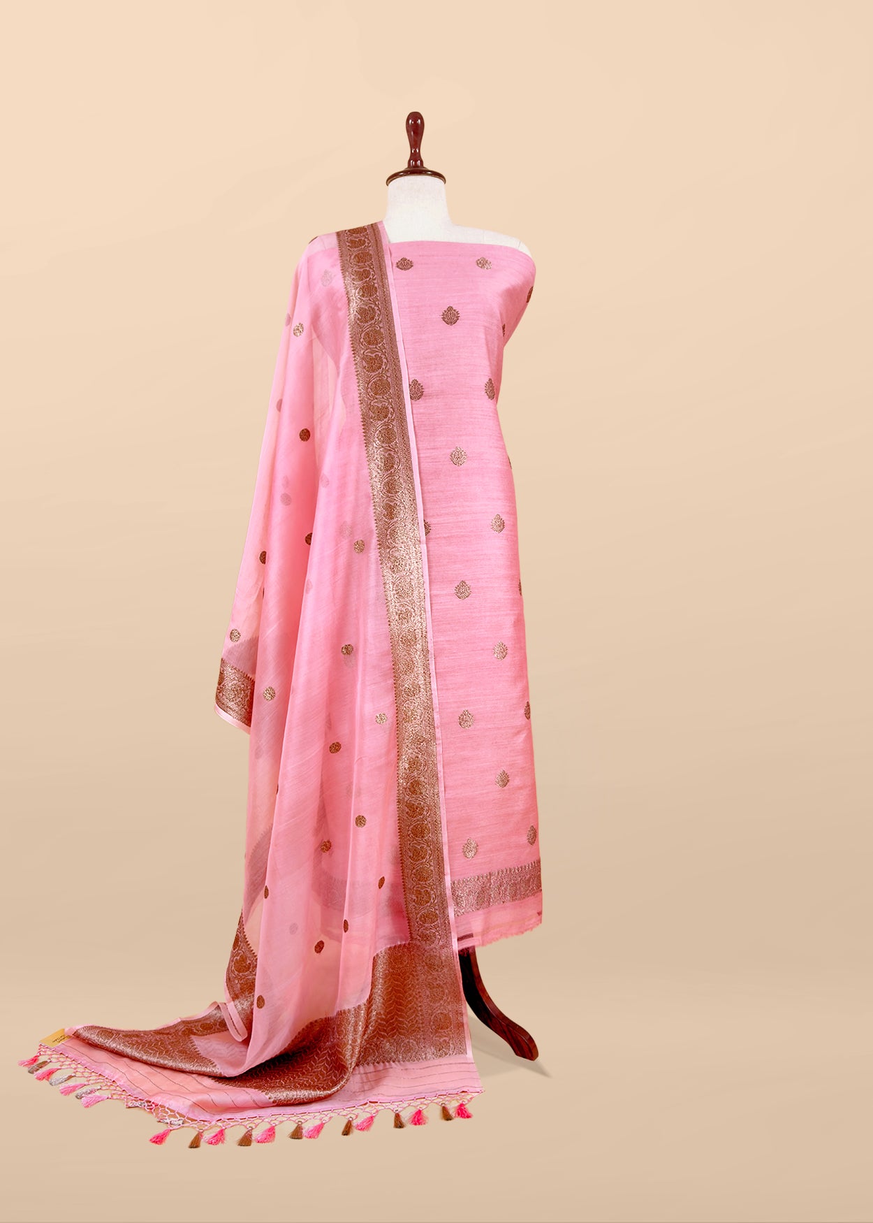 Light Pink Handloom Raw Silk Kurta And Kora Silk Dupatta With Gold Kadwa Weaving