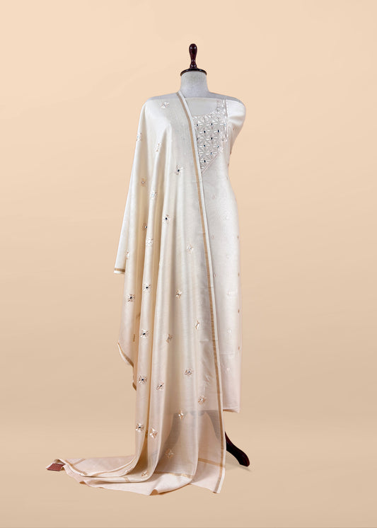 Mulmul suit gifting for women

