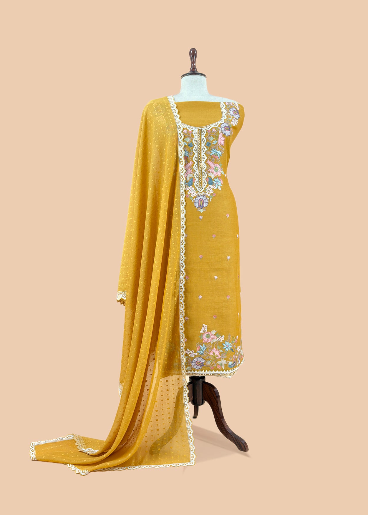Summer wear mulmul unstitched suit with dupatta

